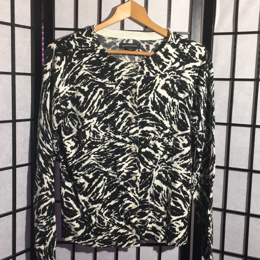 Good Clothes Sweater Size S